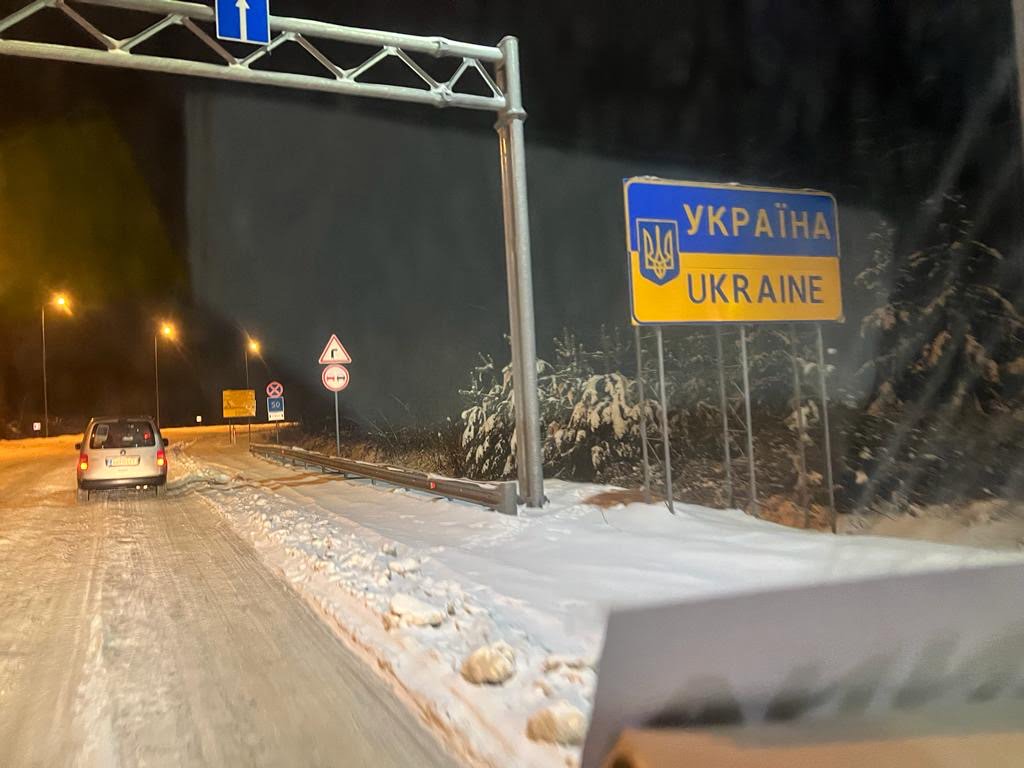 Road conditions experienced by van teams approaching Lviv.